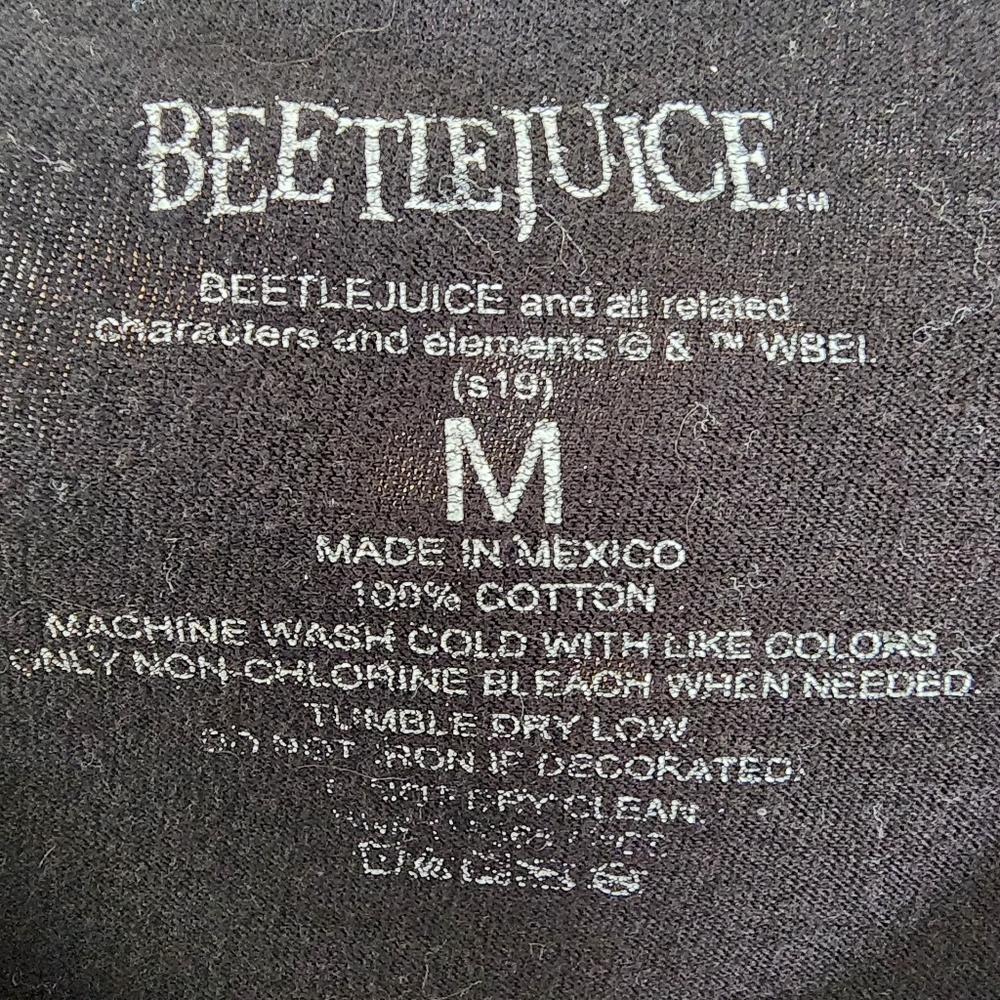 BeetleJuice black purple mens cut tshirt Medium - Picture 6 of 7